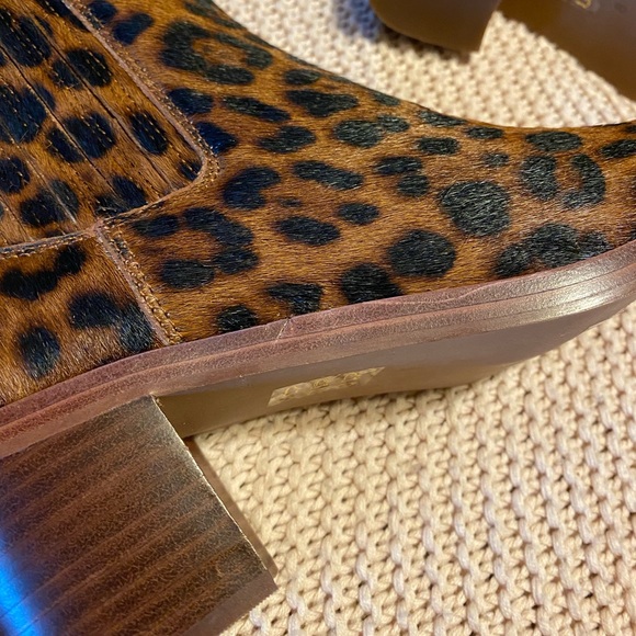 🍂 NWOT Madewell Chelsea Boots Calf Hair Leopard🍂 - Picture 6 of 9